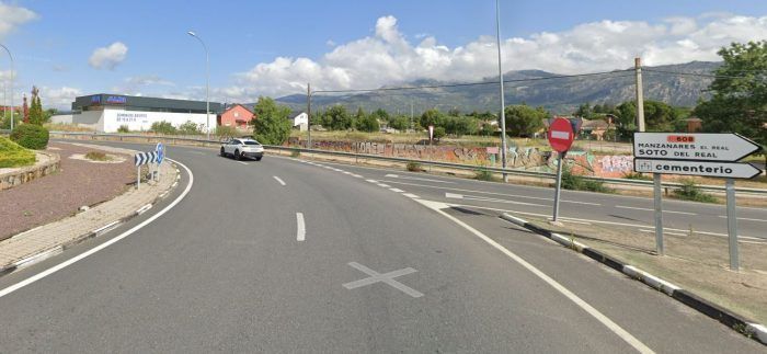 Rotonda Cerceda a Manzanares el Real y Soto del Real. Lugar donde se ubica el desvío por el corte de la M-607