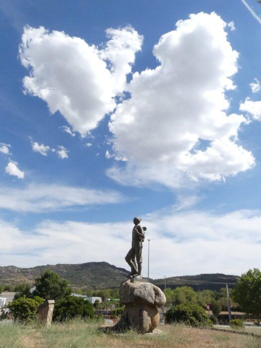 El montañero y las nubes, un duelo de gigantes.