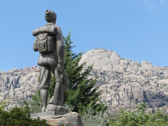 El Montañero ante el Yelmo