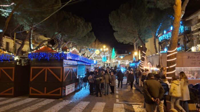 Mercadillo artesanal navideño de Navacerrada