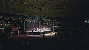 Escenario de Moral en Blanco en Plaza de Toros - Moralzarzal-info