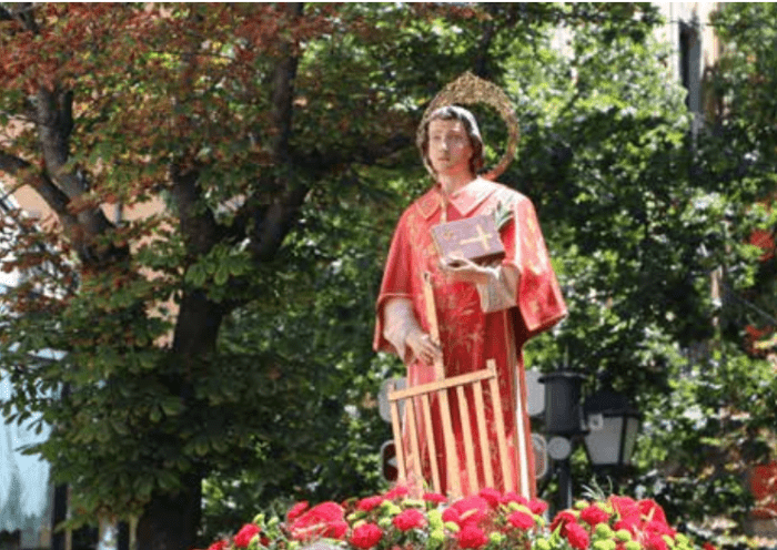Procesión de San Lorenzo durante las Fiestas Patronales